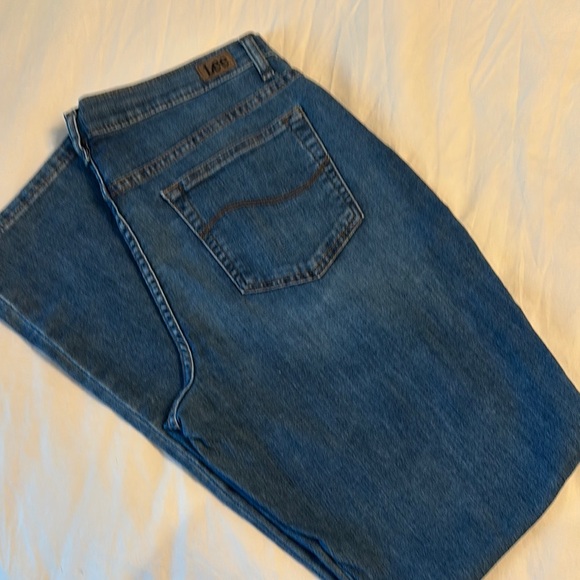 Lee Men's Relaxed Fit Denim Jeans - Picture 1 of 1